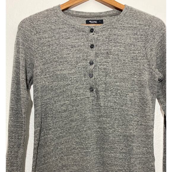 NWT Michael Lauren REVOLVE Size L Gray Vance Fitted Ribbed Henley Top Thumbhole - Picture 3 of 8